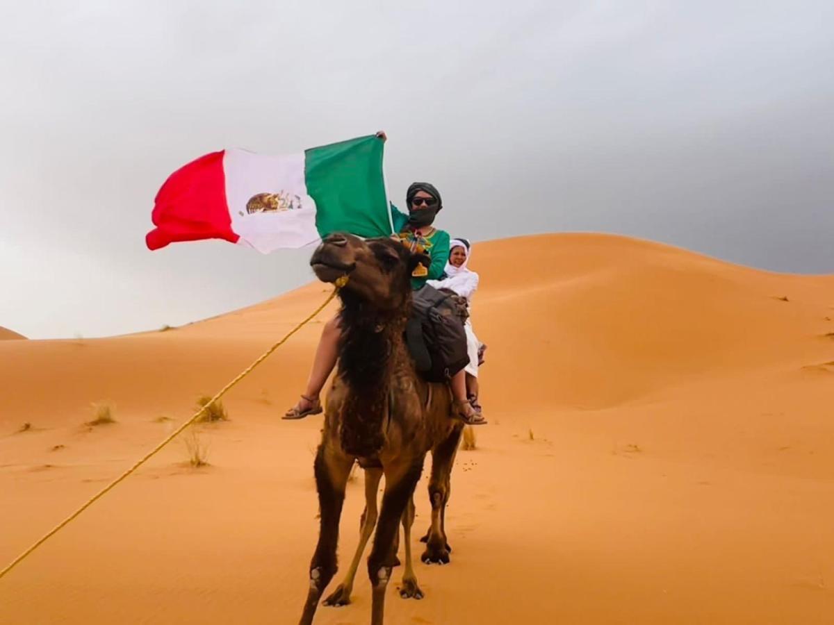 Desert Camel Trekking Camp Merzouga Luaran gambar