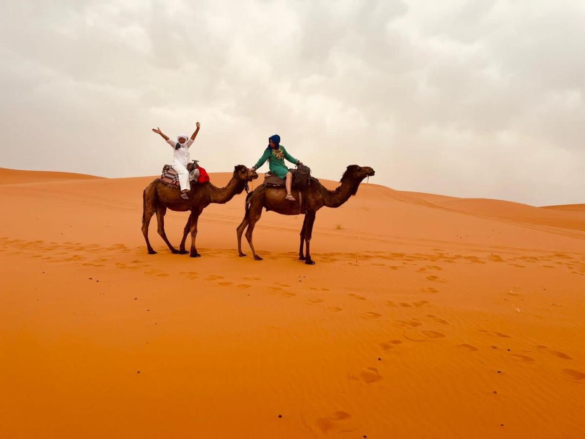 Desert Camel Trekking Camp Merzouga Luaran gambar