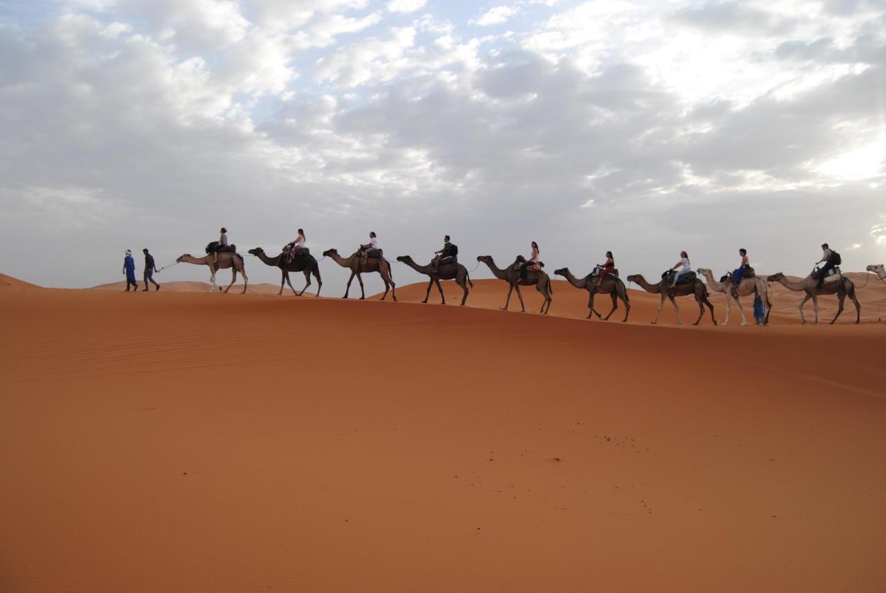 Desert Camel Trekking Camp Merzouga Luaran gambar